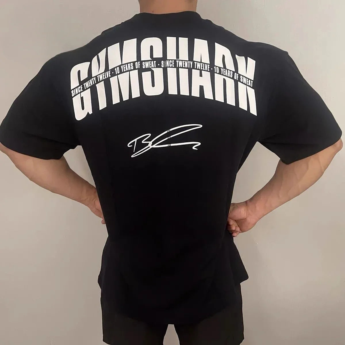GYMSHARK STRONG