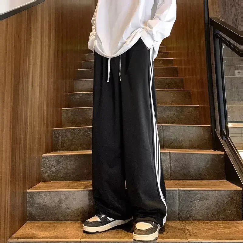 Sweatpants black